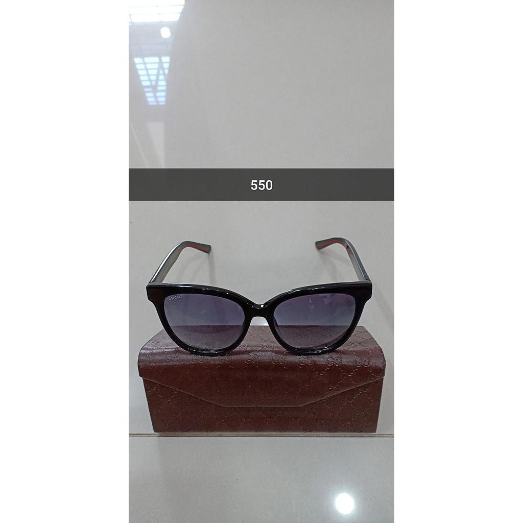 Mat kinh 1050