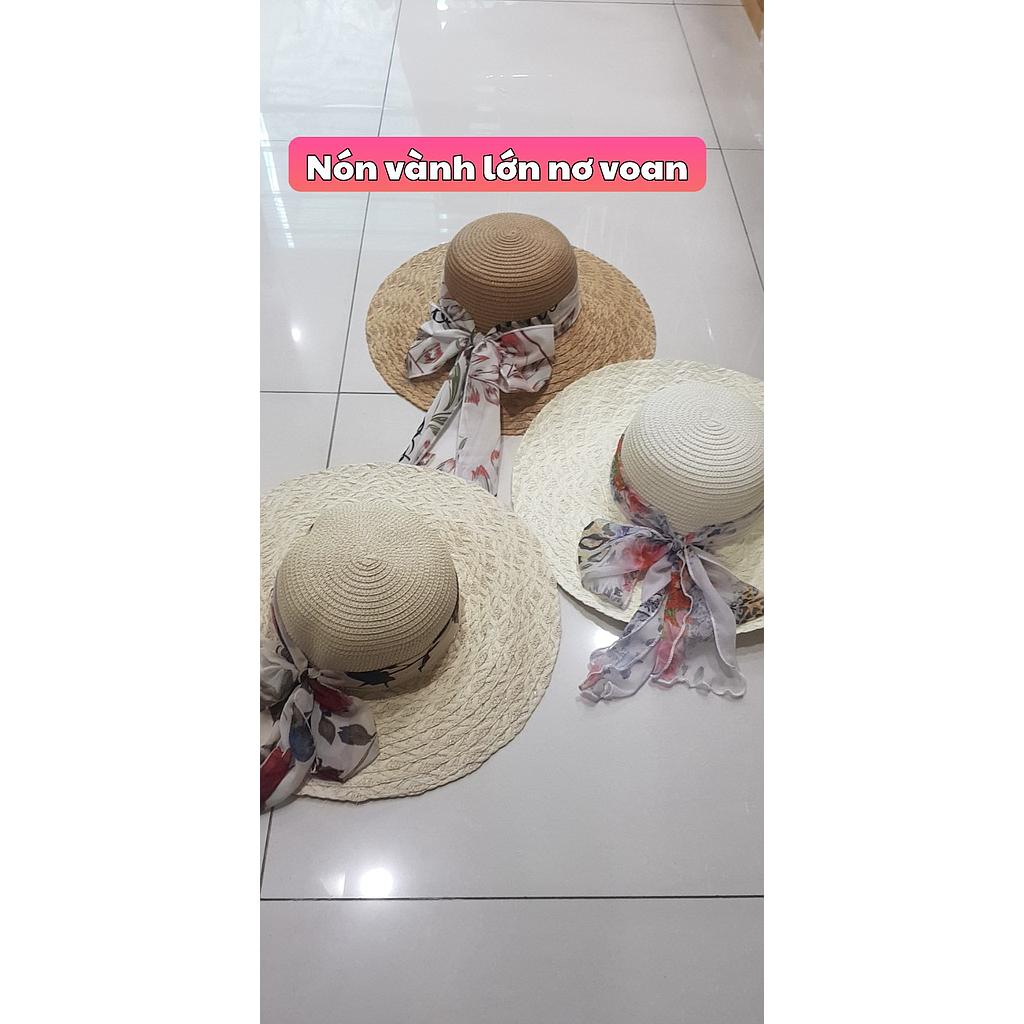 Non vanh lon no voan