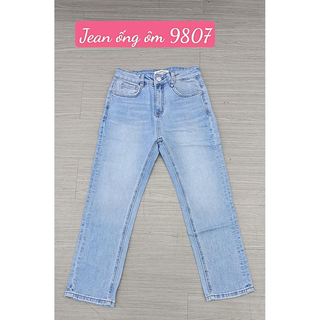 Jean ong om T980702