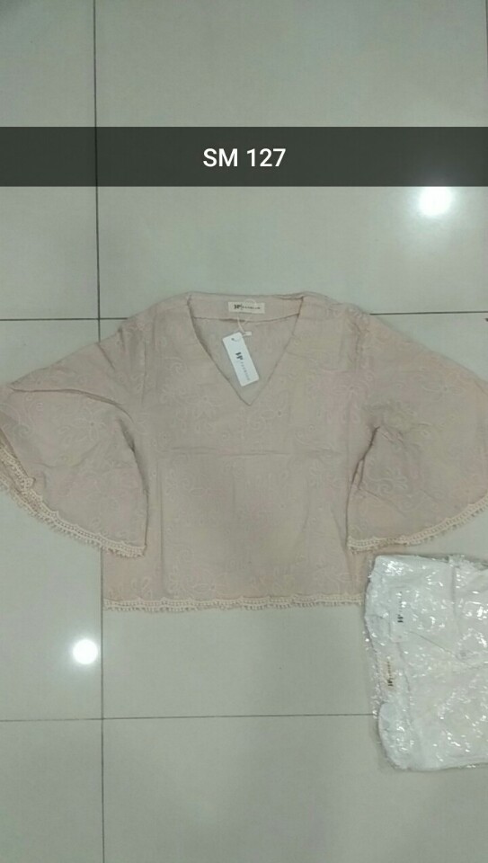 SM croptop tay lo 12702
