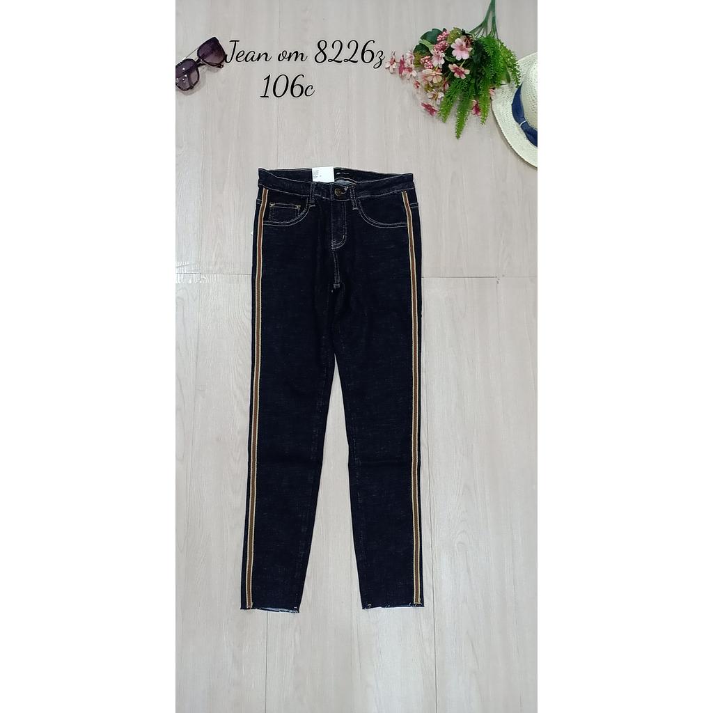 Jean om 01 8226Z02