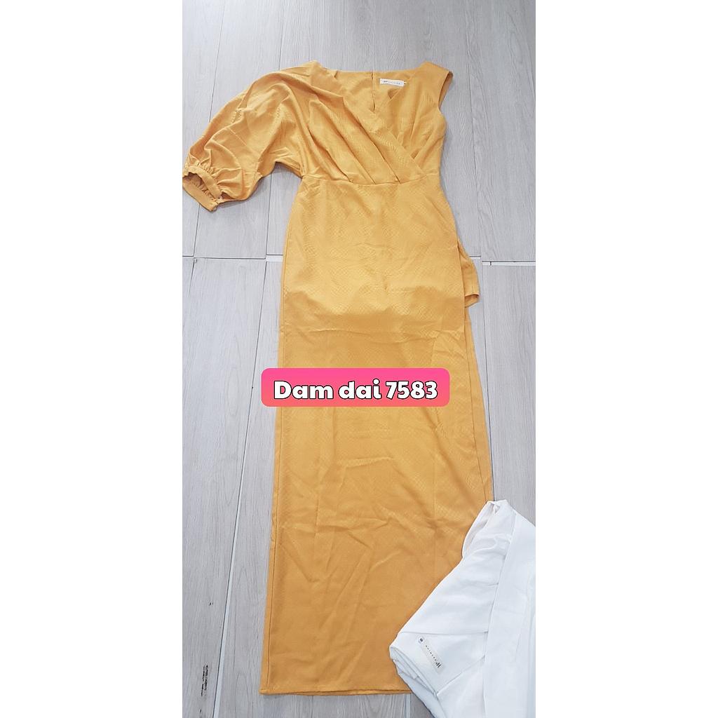 Dam kieu mot tay 758301