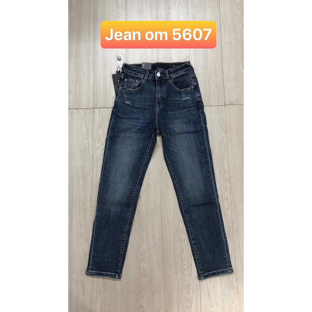 Jean ong om 2 560702