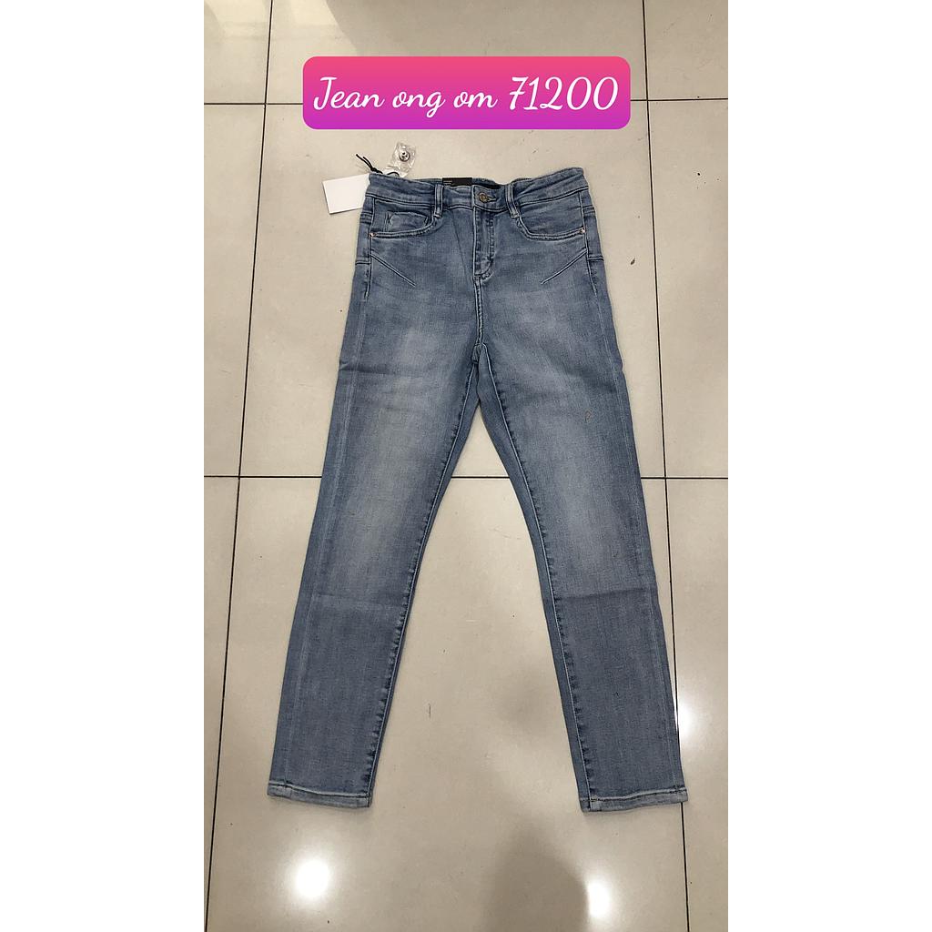 Jean ong om 1 7120002
