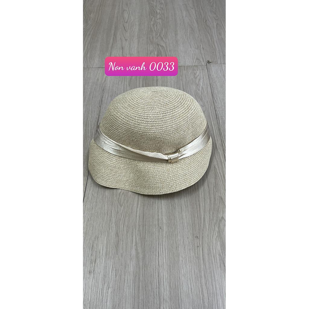 Non vanh 003305