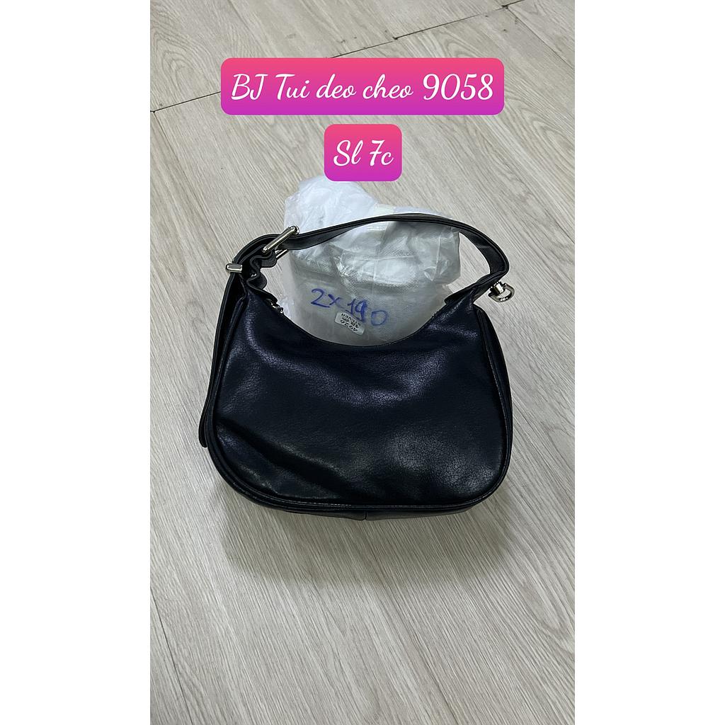 Tui deo cheo 905806