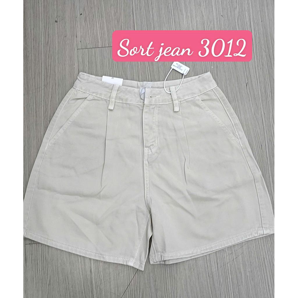 Quan ngo 301202